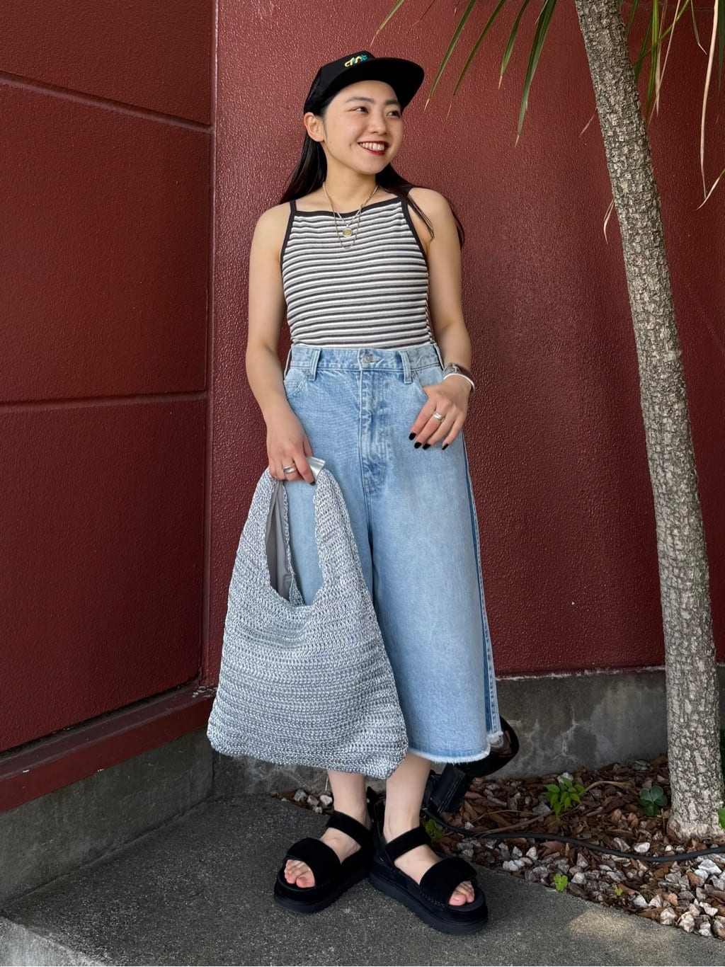 FREAK’S STOREのFREAK'S STORE for BEACH & FES ヴィンテージライク トラッカー メッシュキャップを使ったコーディネートを紹介します。｜Rakuten Fashion(楽天ファッション／旧楽天ブランドアベニュー)7128480