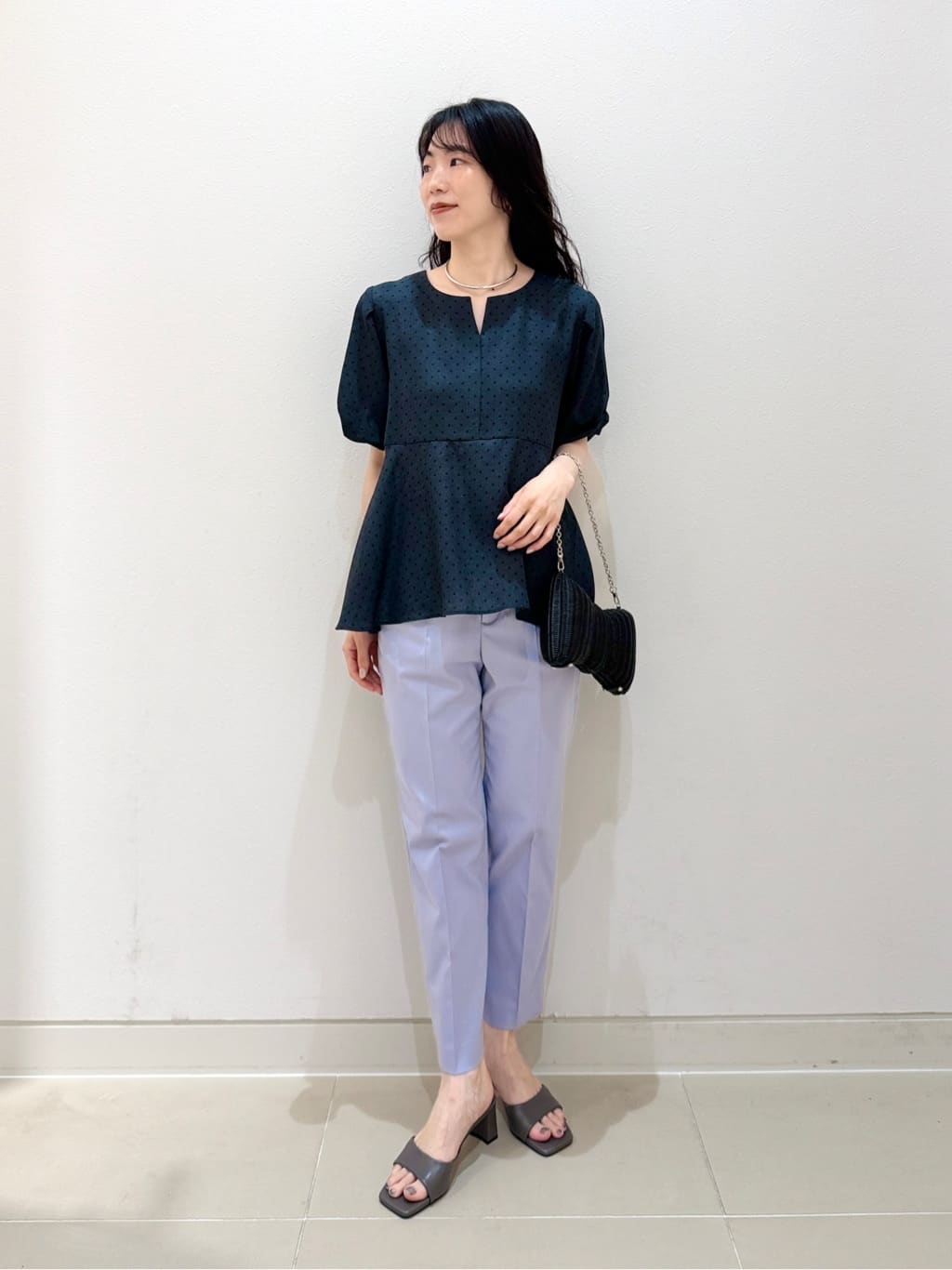 UNITED ARROWS LTD. OUTLET | ツイル ペプラム ツイストスリーブ