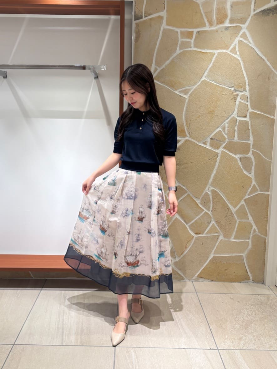 Viaggio Bluの【WEB限定カラーあり】LUCINDAポロニットを使ったコーディネートを紹介します。｜Rakuten Fashion(楽天ファッション／旧楽天ブランドアベニュー)7134316