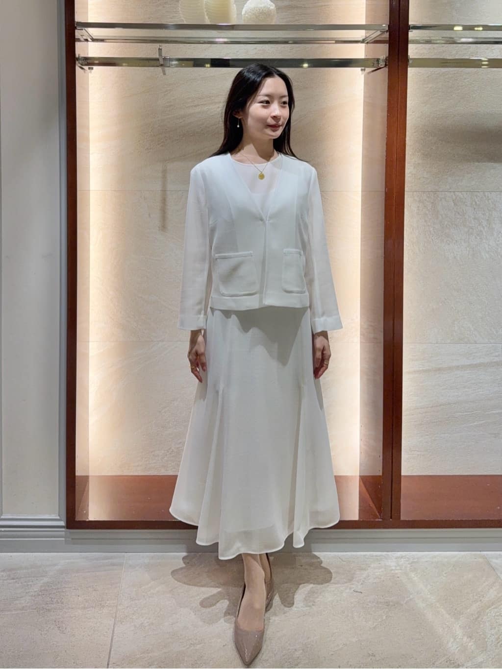 Viaggio Bluのルフィネレノクロスブラウスを使ったコーディネートを紹介します。｜Rakuten Fashion(楽天ファッション／旧楽天ブランドアベニュー)7134319