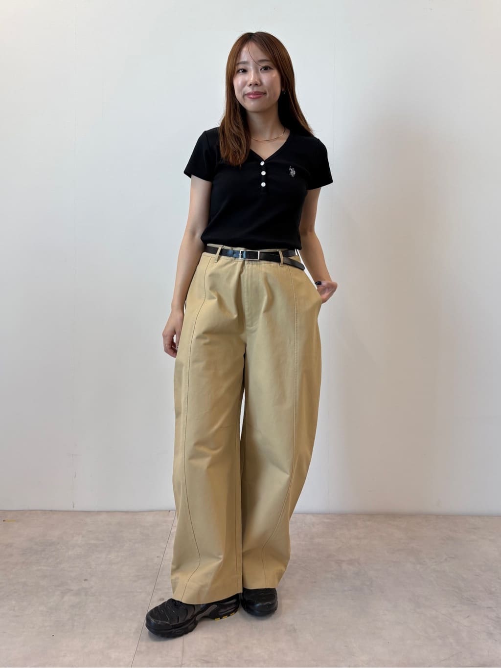 FREAK’S STOREの別注 ヘンリーネック Tシャツ 限定展開を使ったコーディネートを紹介します。｜Rakuten Fashion(楽天ファッション／旧楽天ブランドアベニュー)7134876