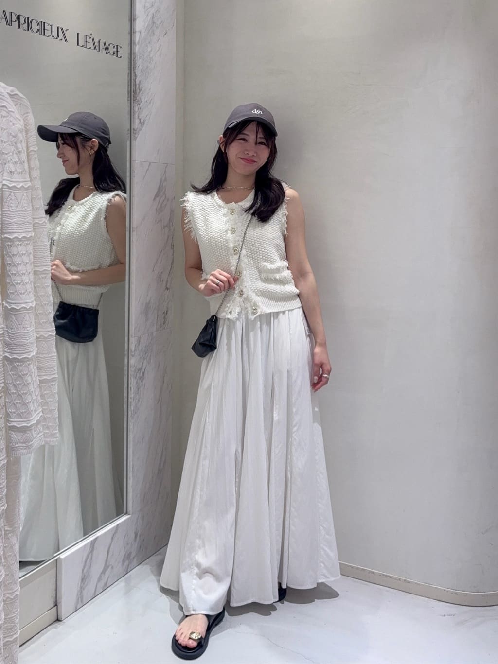 CAPRICIEUX LE'MAGE | ツイードライクフリンジベスト | Rakuten