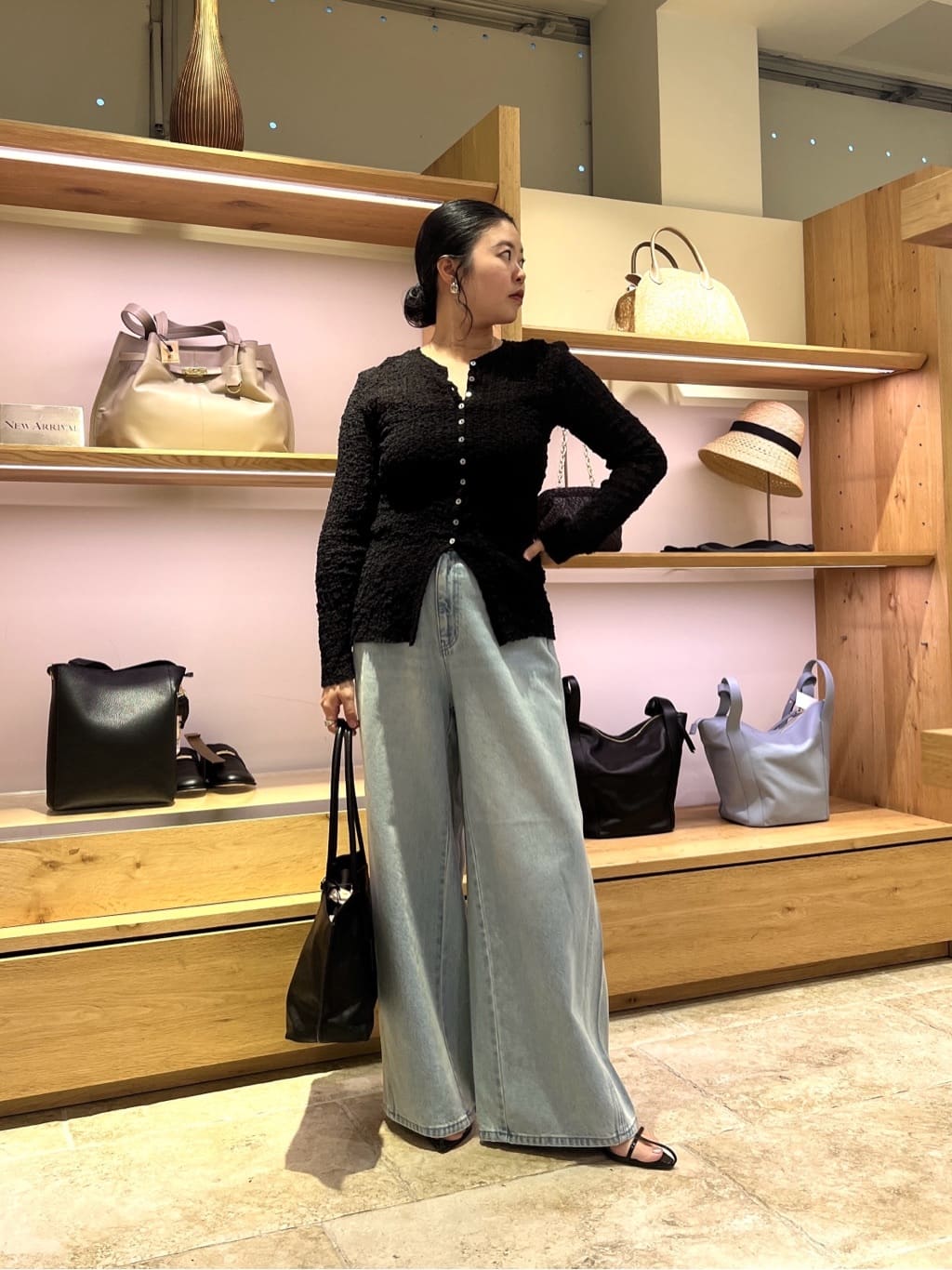 新品　現行品GALLARDA GALANTE 　シュリンククルーカーデ 表情ある素材が魅力】シュリンククルーカーデ | GALLARDAGALANTE(ガ