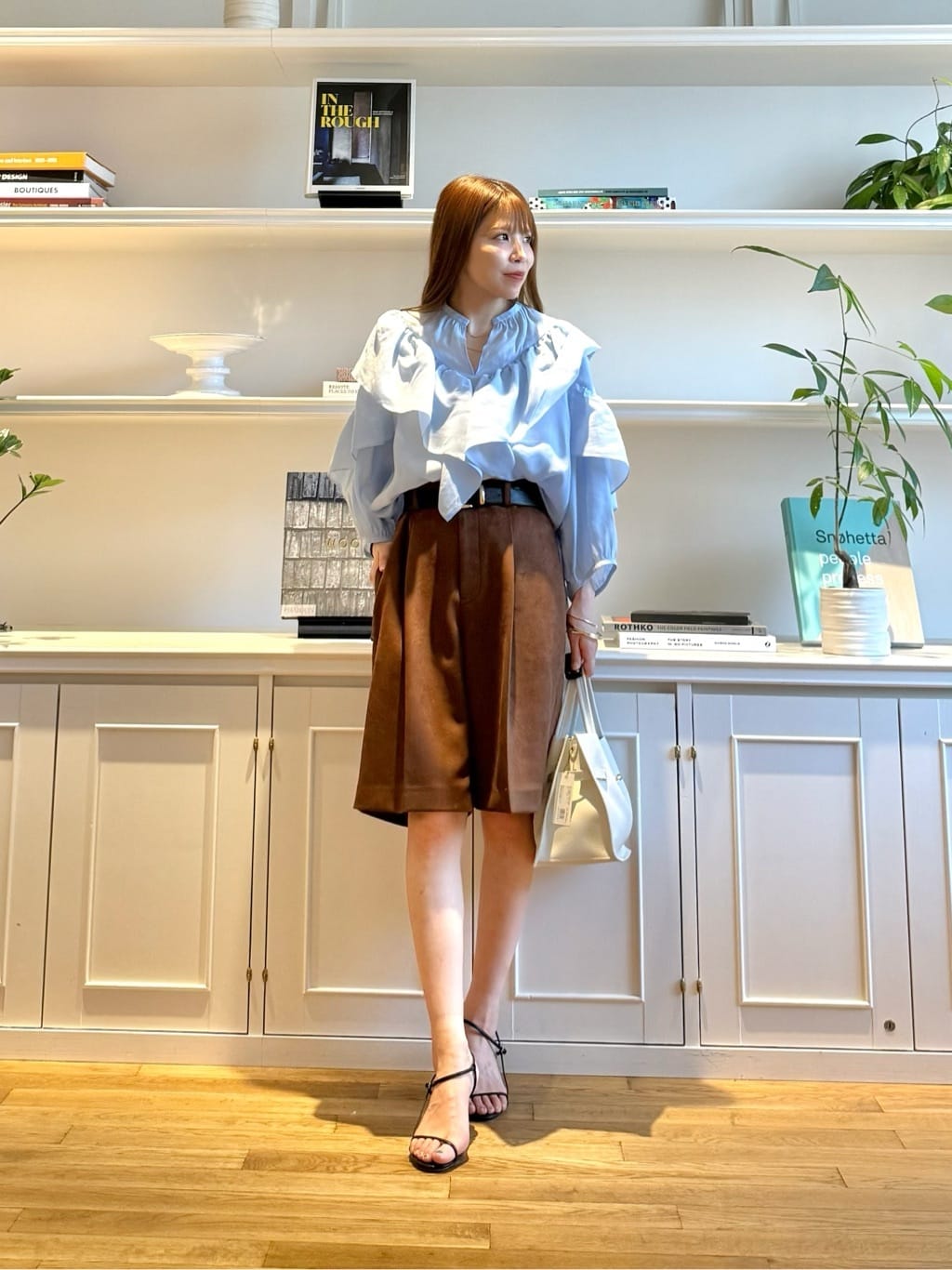 allureville | フリルスタンドカラーブラウス | Rakuten Fashion(楽天