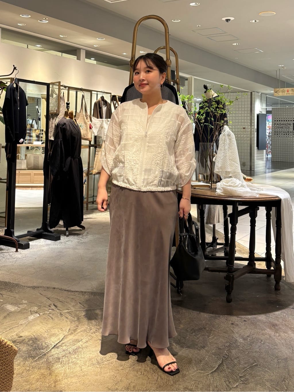 BEARDSLEY | バックテールスカート | Rakuten Fashion(楽天