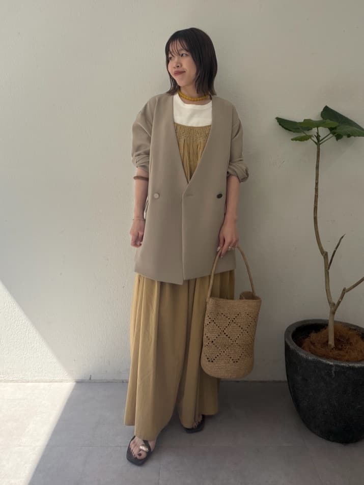 GALLARDAGALANTEのジャージーノーカラージャケットを使ったコーディネートを紹介します。｜Rakuten Fashion(楽天ファッション／旧楽天ブランドアベニュー)7144770