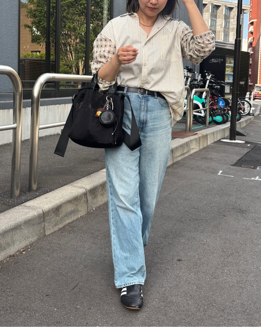 ear PAPILLONNERの【ouchi/ほし企画】ダイヤメッシュ2WAYトートバッグSを使ったコーディネートを紹介します。｜Rakuten Fashion(楽天ファッション／旧楽天ブランドアベニュー)7145224