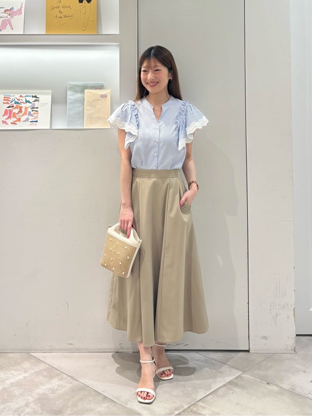 NATURAL BEAUTY BASIC | レーストリムストライプブラウス | Rakuten
