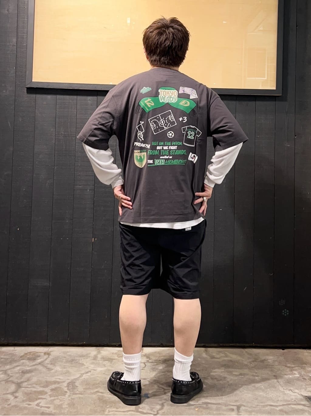 FREAK’S STOREのJ.LEAGUE × FREAK'S STORE 別注 SUPPORTERS NYLON SHORTS 【東京ヴェルディ】を使ったコーディネートを紹介します。｜Rakuten Fashion(楽天ファッション／旧楽天ブランドアベニュー)7153922