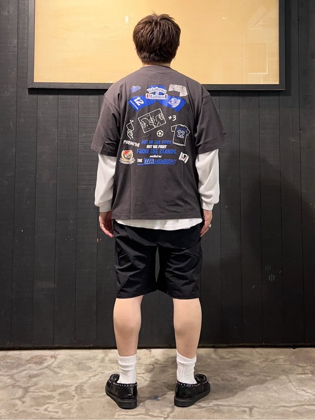 FREAK’S STOREのJ.LEAGUE × FREAK'S STORE 別注 SUPPORTERS NYLON SHORTS 【横浜 F・マリノス】を使ったコーディネートを紹介します。｜Rakuten Fashion(楽天ファッション／旧楽天ブランドアベニュー)7153925