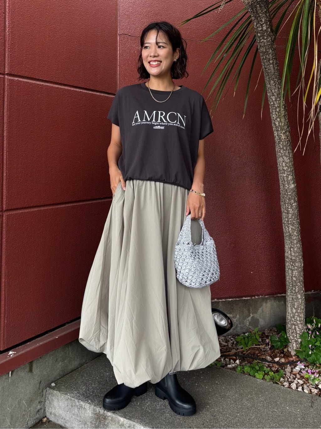 FREAK’S STOREのラメ糸手編み 2WAYバッグを使ったコーディネートを紹介します。｜Rakuten Fashion(楽天ファッション／旧楽天ブランドアベニュー)7154249