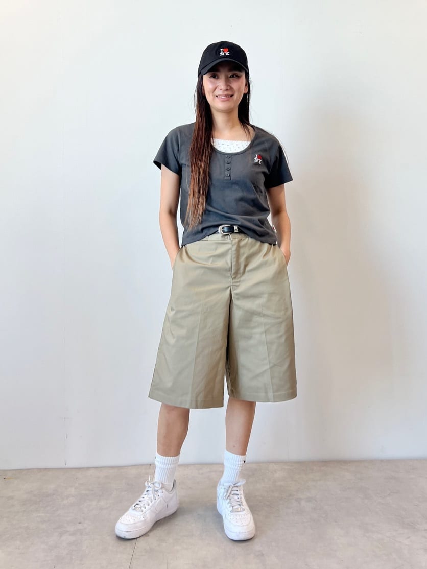 FREAK’S STOREの別注 バギーショーツ 限定展開を使ったコーディネートを紹介します。｜Rakuten Fashion(楽天ファッション／旧楽天ブランドアベニュー)7155193