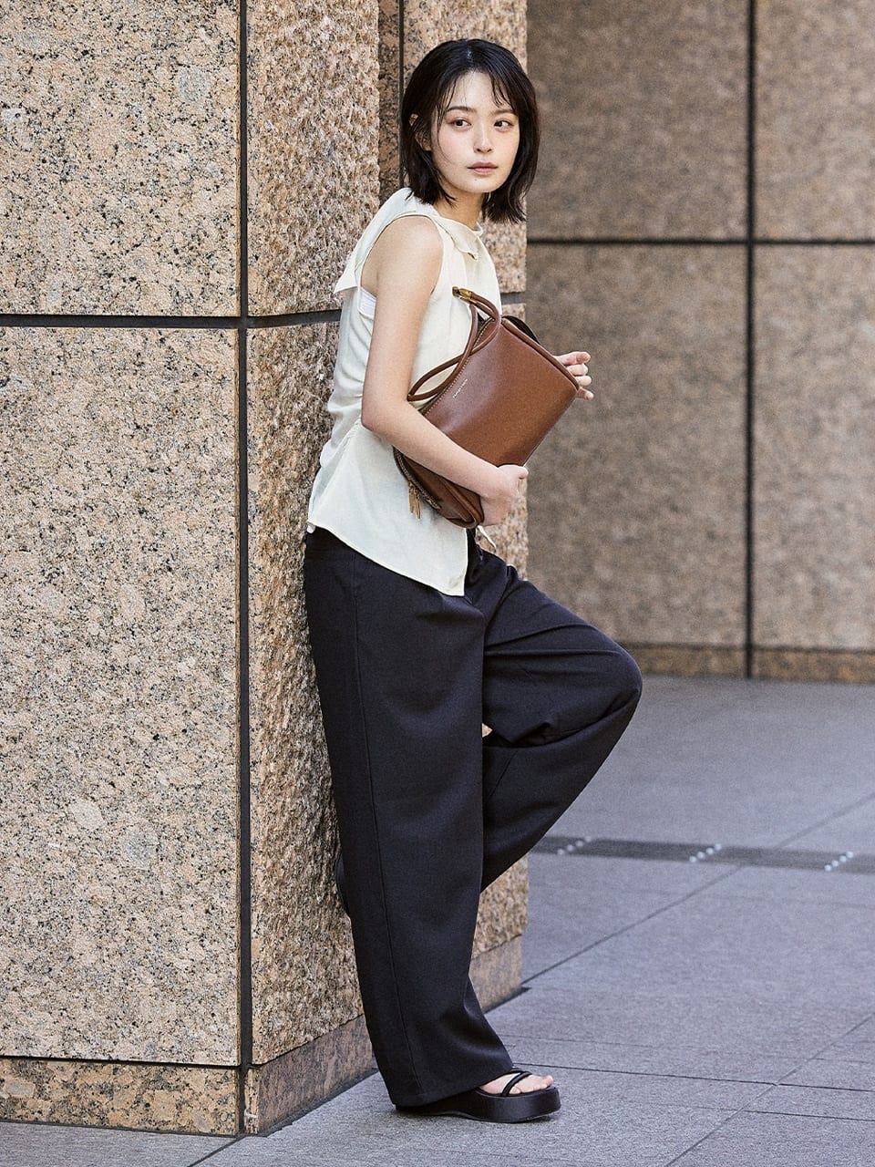 CHARLES & KEITH | Lindon リンドン サテンストラッピー
