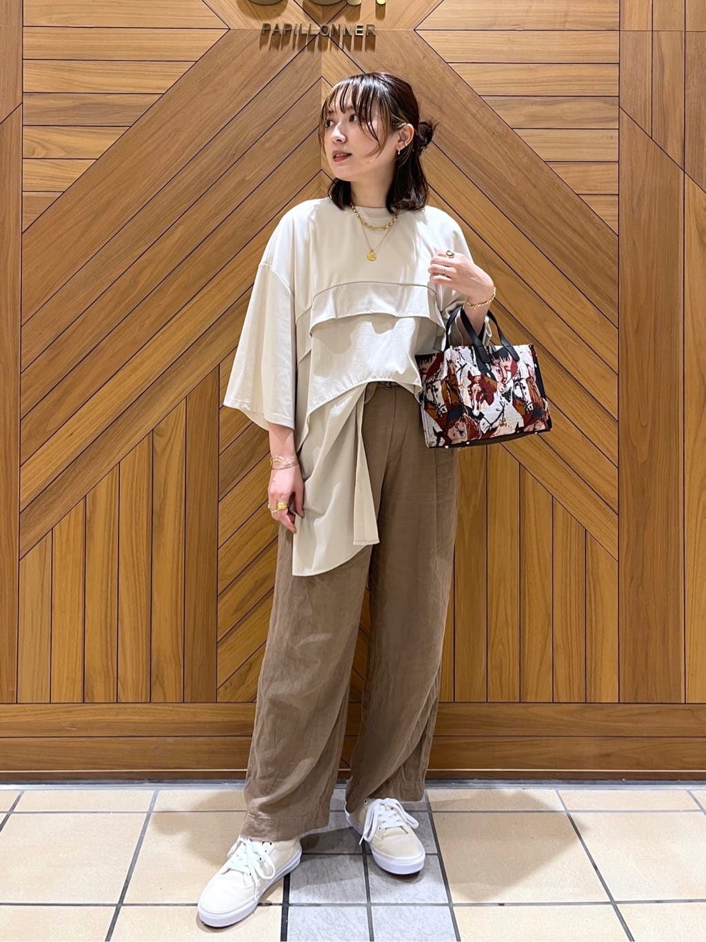 ear PAPILLONNERのコーディネートを紹介します。｜Rakuten Fashion(楽天ファッション／旧楽天ブランドアベニュー)7155933