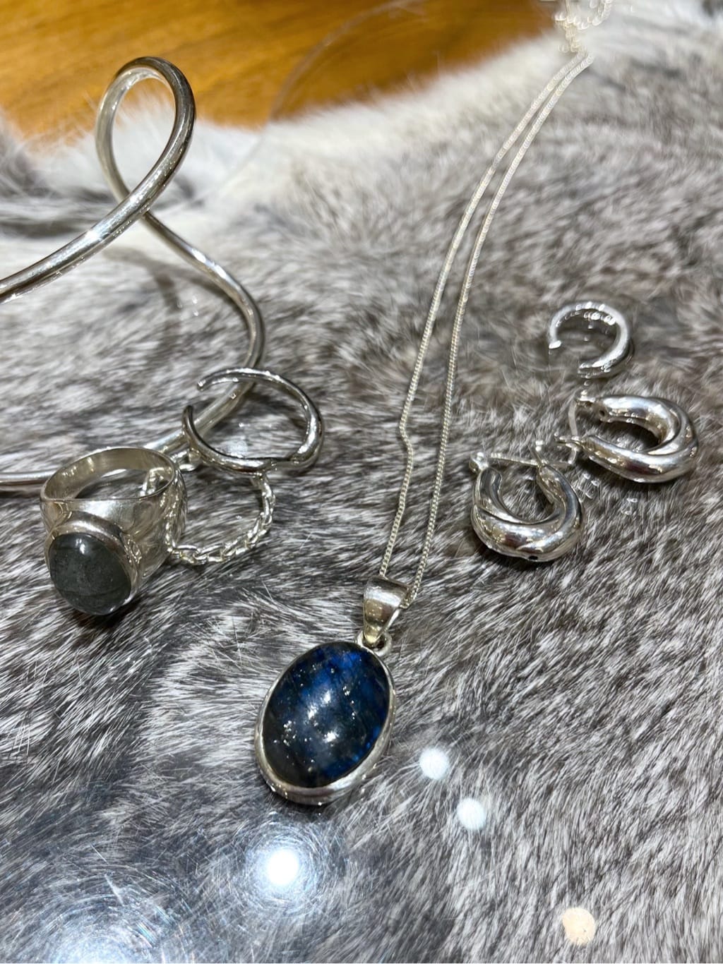 ear PAPILLONNERのコーディネートを紹介します。｜Rakuten Fashion(楽天ファッション／旧楽天ブランドアベニュー)7155934