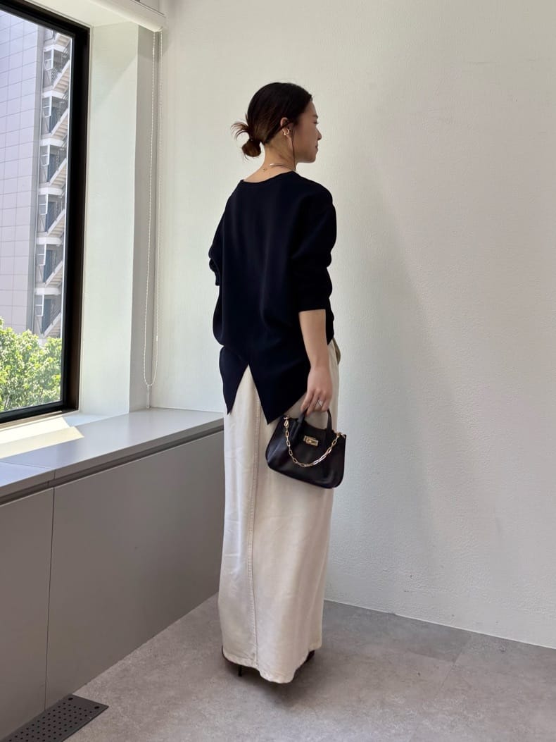 GALLARDAGALANTEのバックスリットブラウスTeeを使ったコーディネートを紹介します。｜Rakuten Fashion(楽天ファッション／旧楽天ブランドアベニュー)7163799