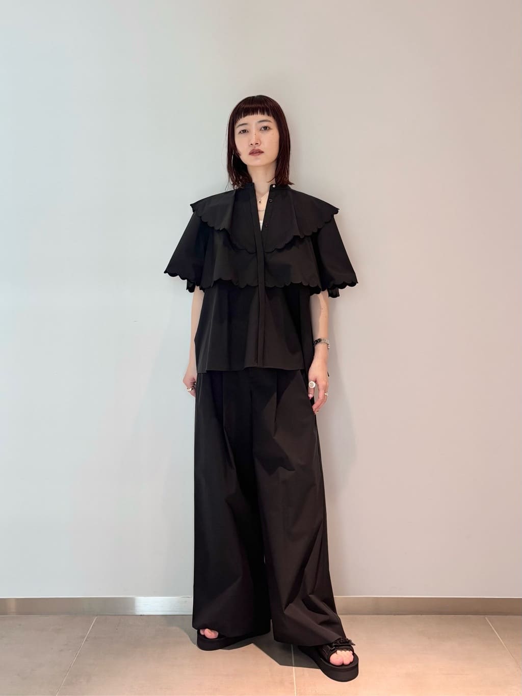 UNITED ARROWS | スカラップ フリル ブラウス -はっ水 UVカット 防しわ