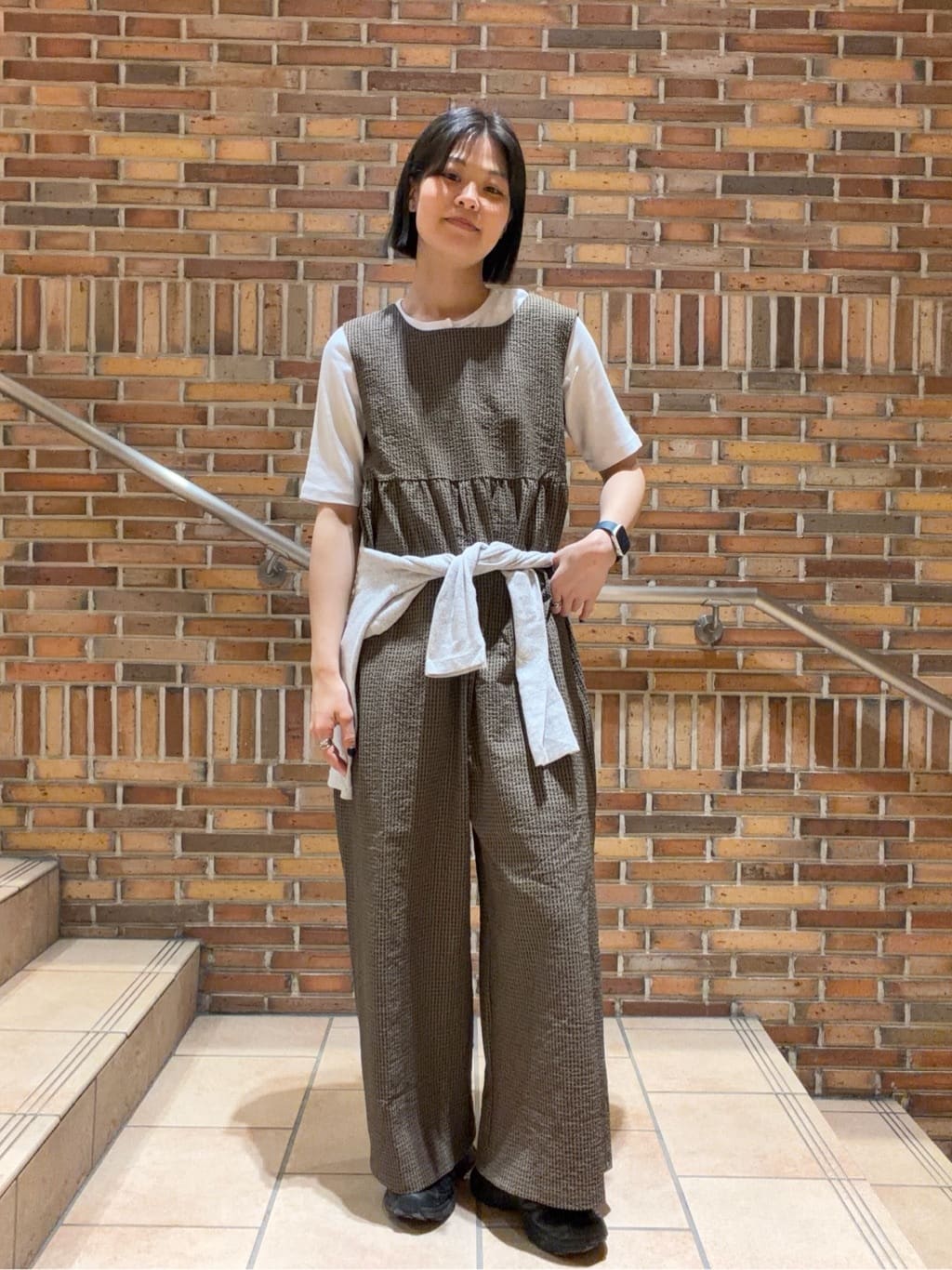 FREAK’S STOREのコットンモダール ヘンリーネック 半袖Tシャツを使ったコーディネートを紹介します。｜Rakuten Fashion(楽天ファッション／旧楽天ブランドアベニュー)7166707