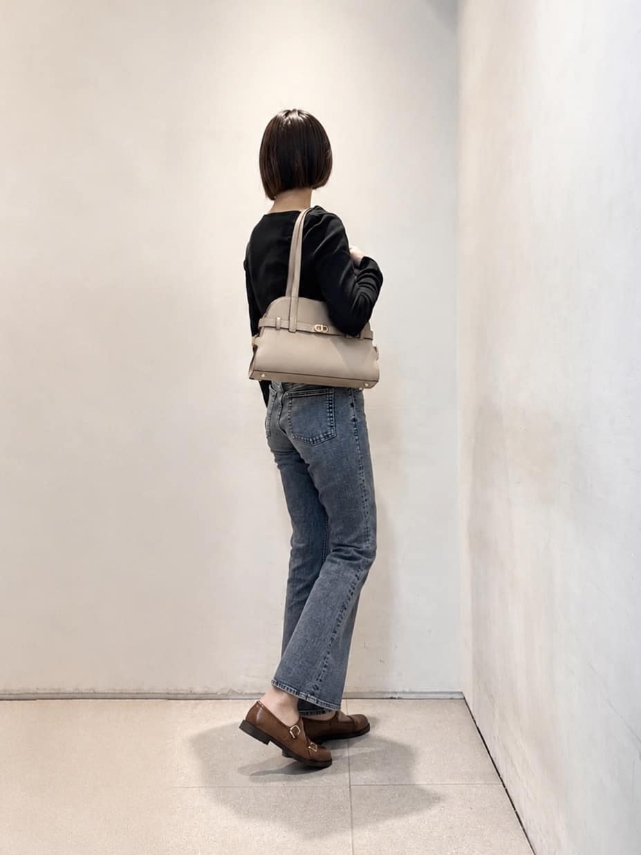 CHARLES & KEITH | Aubrielle オブリエル ベルトショルダーバッグ