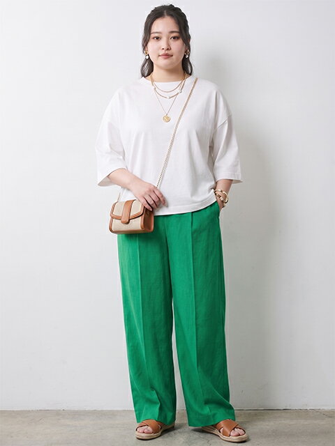 CHIC STYLEの綿100%シンプルTシャツ<大きいサイズ有>シックスタイルを使ったコーディネートを紹介します。｜Rakuten Fashion(楽天ファッション／旧楽天ブランドアベニュー)7170396