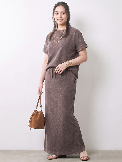 CHIC STYLEのヴィンテージ加工サーマルカットソー<大きいサイズ有>シックスタイルを使ったコーディネートを紹介します。｜Rakuten Fashion(楽天ファッション／旧楽天ブランドアベニュー)7170492