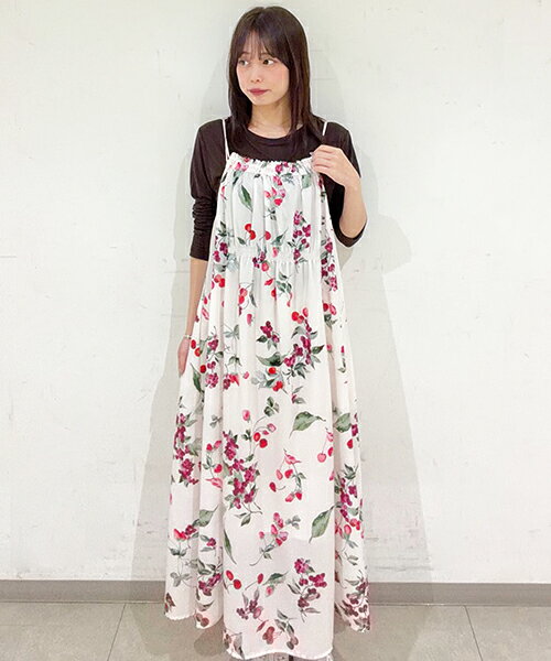 Rose Tiara | チェリープリントキャミソールドレス | Rakuten Fashion