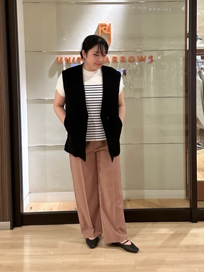 UNITED ARROWS LTD. OUTLET | COMFY Vノーカラー ベスト -吸水速乾 UV