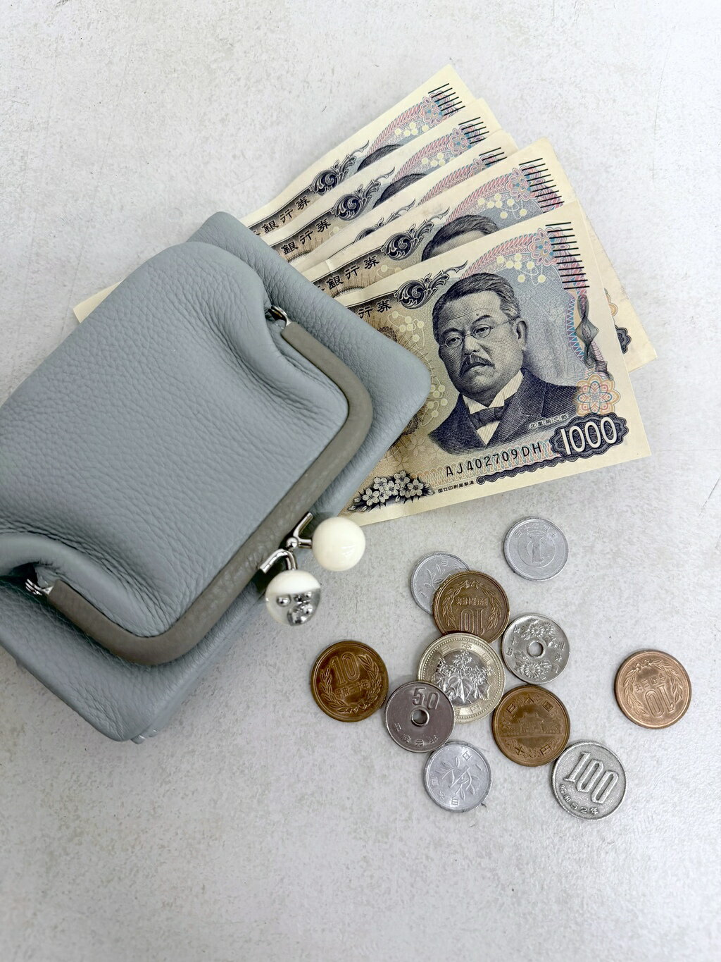 ear PAPILLONNER | 《WEB限定/本革》牛革がま口折り財布 | Rakuten