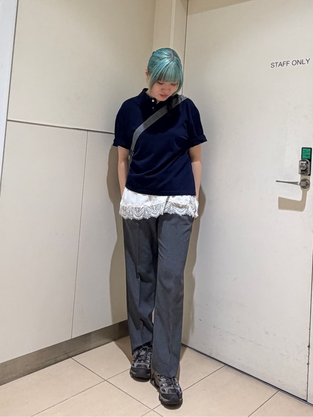 FREAK’S STOREのヴィンテージレース ランジェリーキャミソールを使ったコーディネートを紹介します。｜Rakuten Fashion(楽天ファッション／旧楽天ブランドアベニュー)7179578