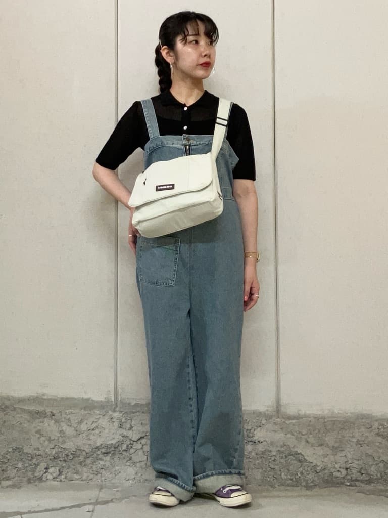 FREAK’S STOREの別注 キャミジップサロペット 24AWを使ったコーディネートを紹介します。｜Rakuten Fashion(楽天ファッション／旧楽天ブランドアベニュー)7179973