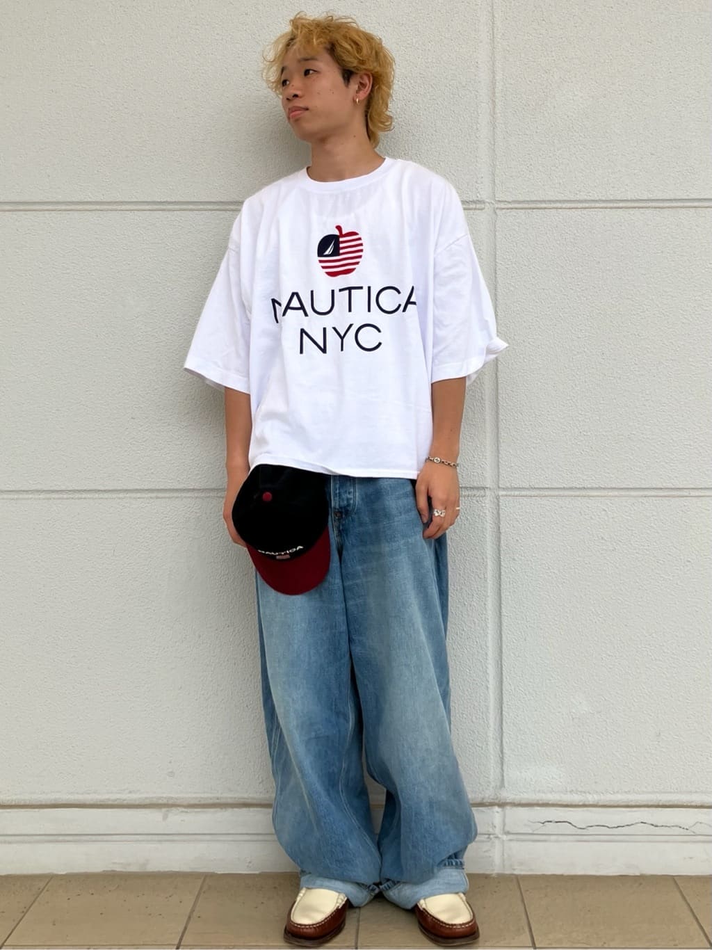 FREAK’S STOREのMade in U.S.A ヘビーウェイト オーバーサイズ クルーネック プリントTシャツ type 4を使ったコーディネートを紹介します。｜Rakuten Fashion(楽天ファッション／旧楽天ブランドアベニュー)7180499