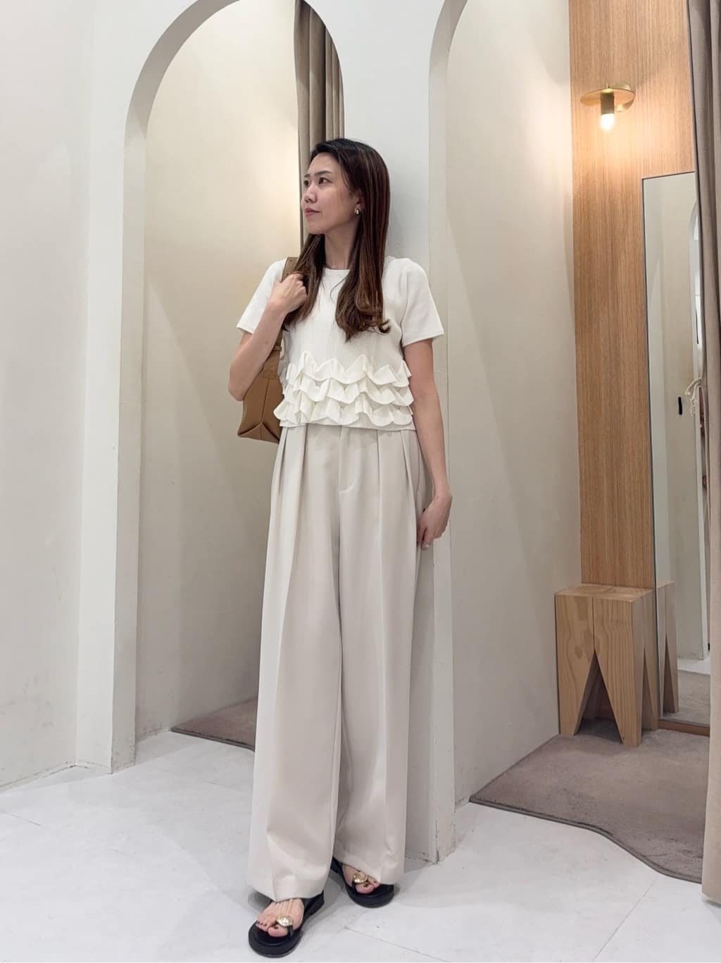 CAPRICIEUX LE'MAGE | フリルペプラム半袖ニット | Rakuten Fashion