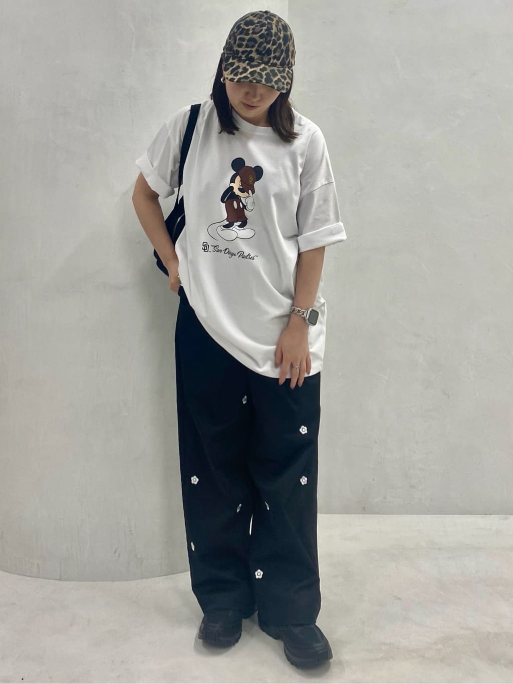 FREAK’S STOREのMLB/MICKEY MOUSEを使ったコーディネートを紹介します。｜Rakuten Fashion(楽天ファッション／旧楽天ブランドアベニュー)7181554
