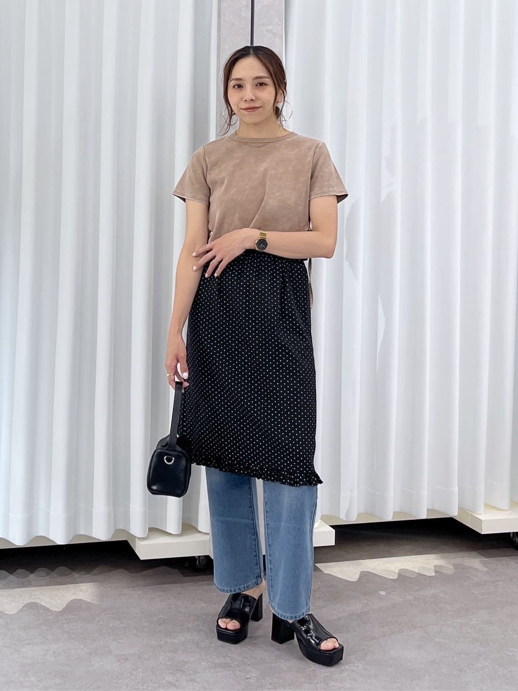 FREE'S MART | 裾フリルドットミディスカート | Rakuten Fashion(楽天
