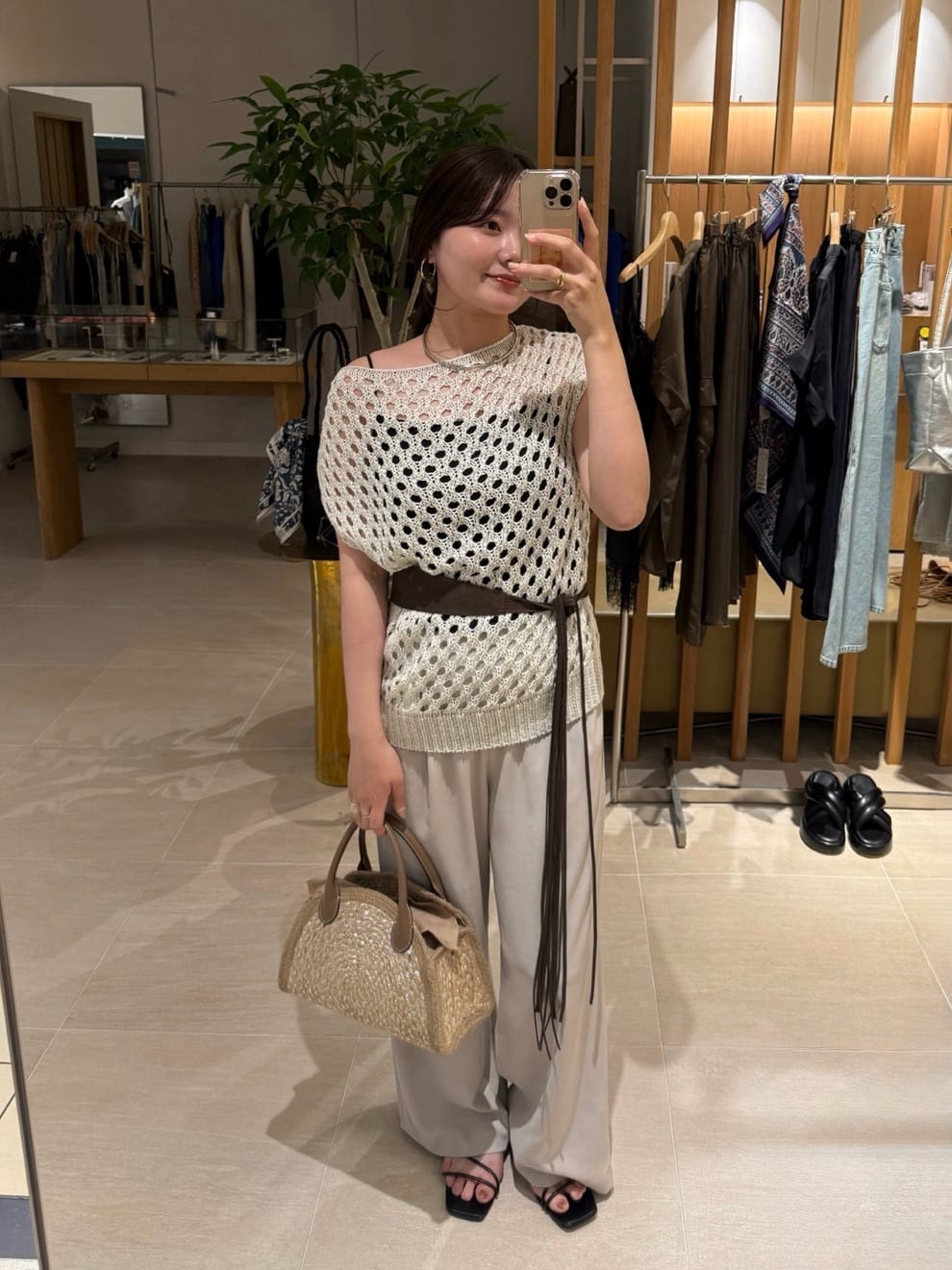 GALLARDAGALANTEのフリンジベルトを使ったコーディネートを紹介します。｜Rakuten Fashion(楽天ファッション／旧楽天ブランドアベニュー)7187880