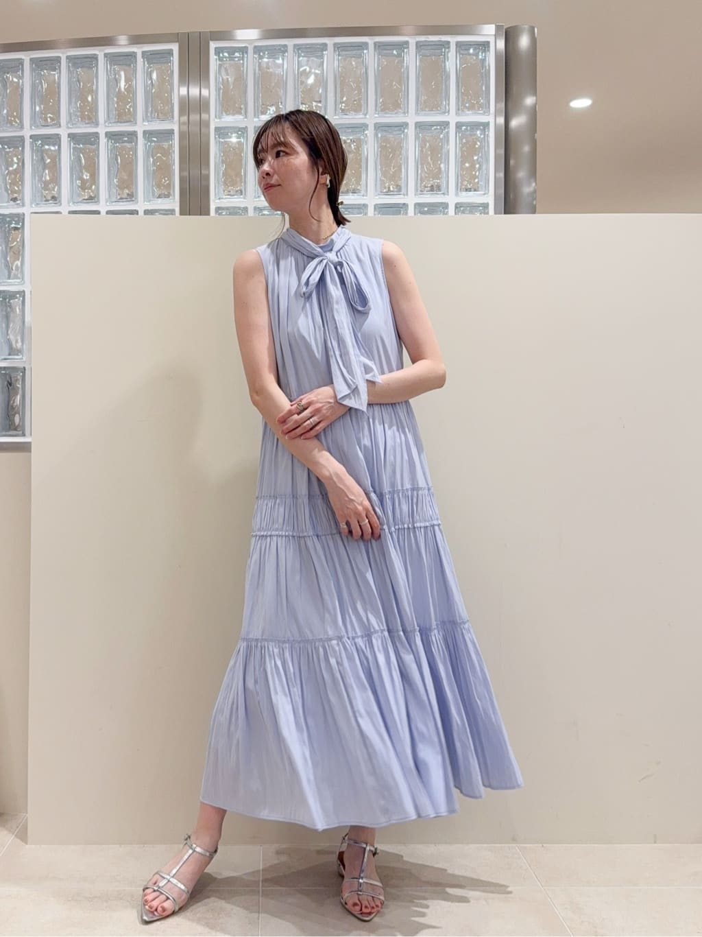 NATURAL BEAUTY BASIC | バックリボンティアードワンピース | Rakuten