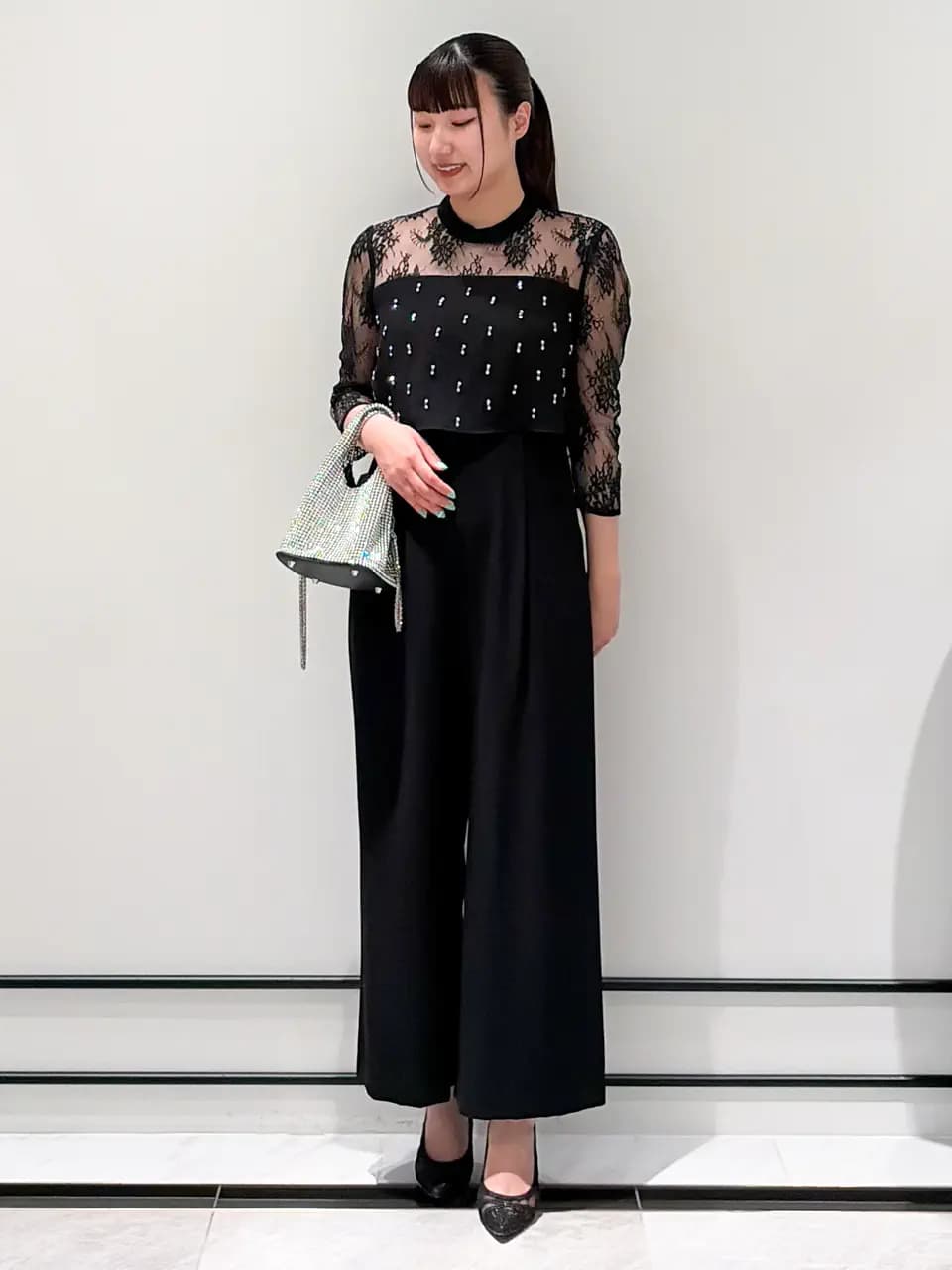 GRACE CONTINENTAL 刺繍ワイドサロペット ブラック GRACE CONTINENTAL | 刺繍ワイドサロペット | Rakuten Fashion(楽天
