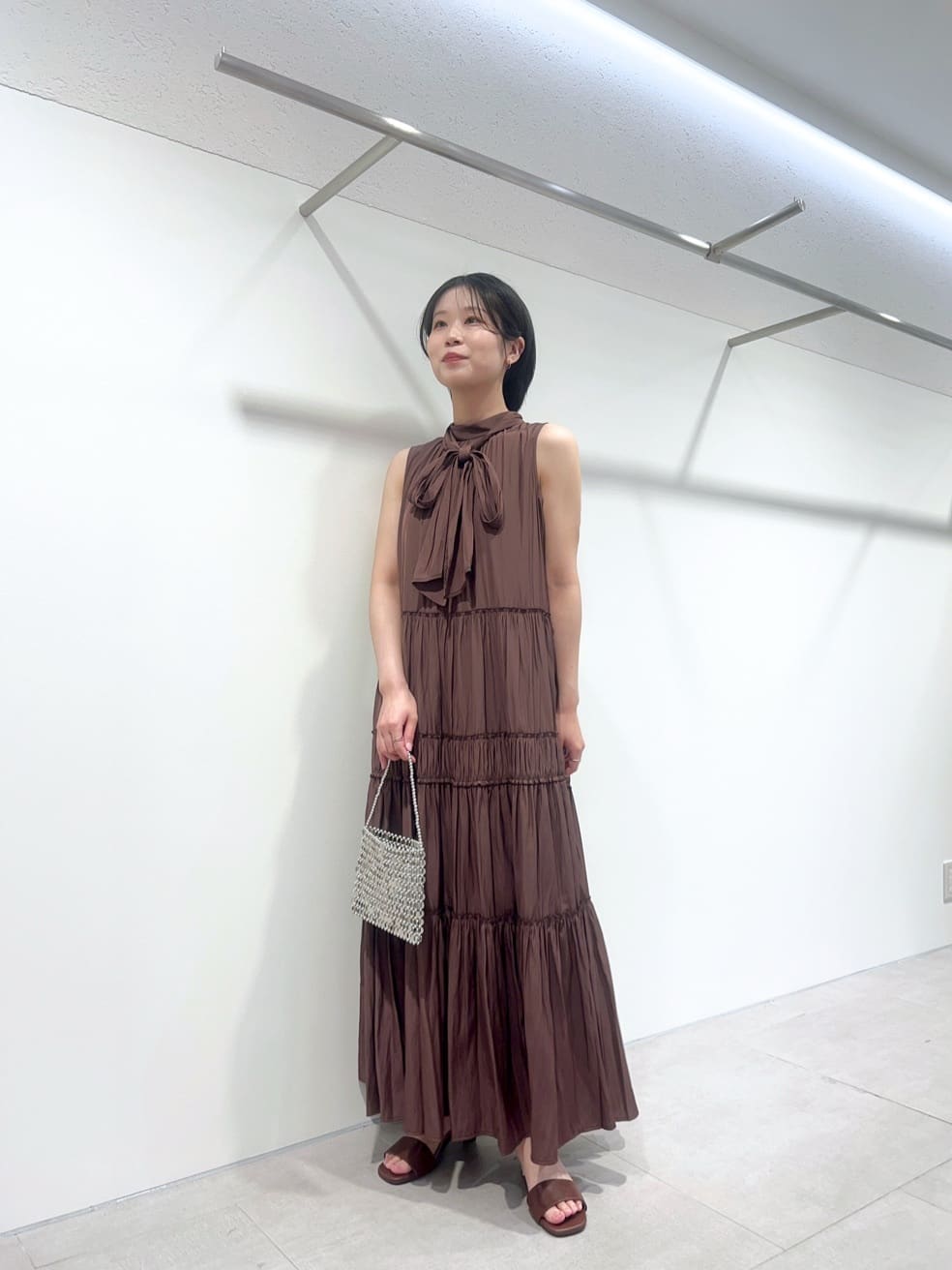 NATURAL BEAUTY BASIC | バックリボンティアードワンピース | Rakuten