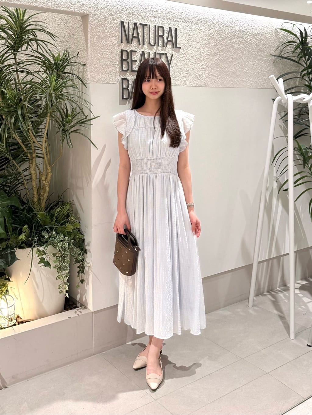 NATURAL BEAUTY BASIC | フラワープリントフリルワンピース* | Rakuten
