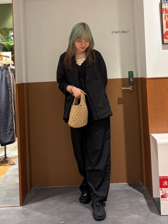 FREAK’S STOREのTHOUSAND MILE 別注  UVカット カシュクールキャミ セットアップ 全2色 撥水/速乾を使ったコーディネートを紹介します。｜Rakuten Fashion(楽天ファッション／旧楽天ブランドアベニュー)7203077
