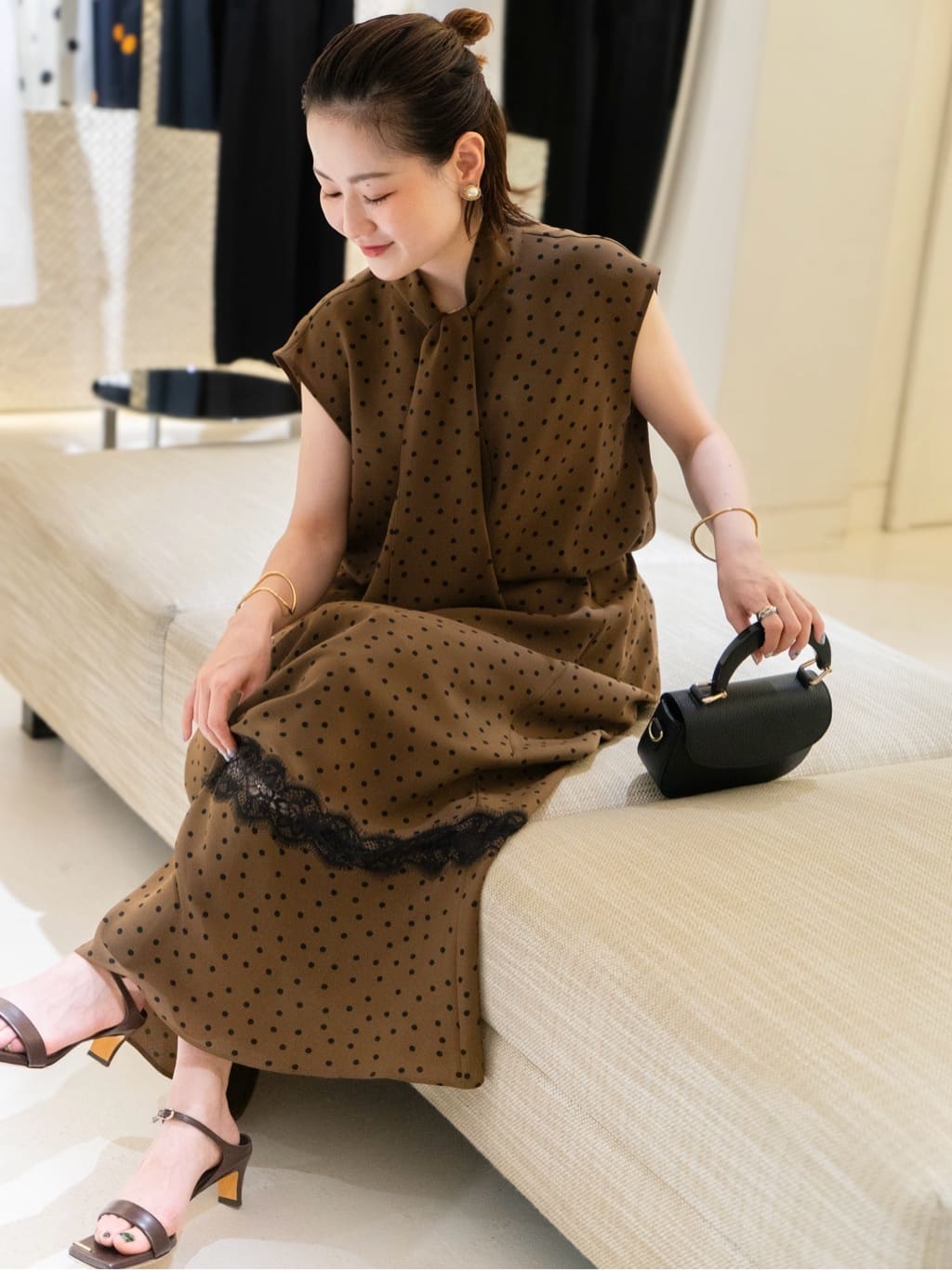 allureville | レース切替ドットプリントブラウス | Rakuten Fashion