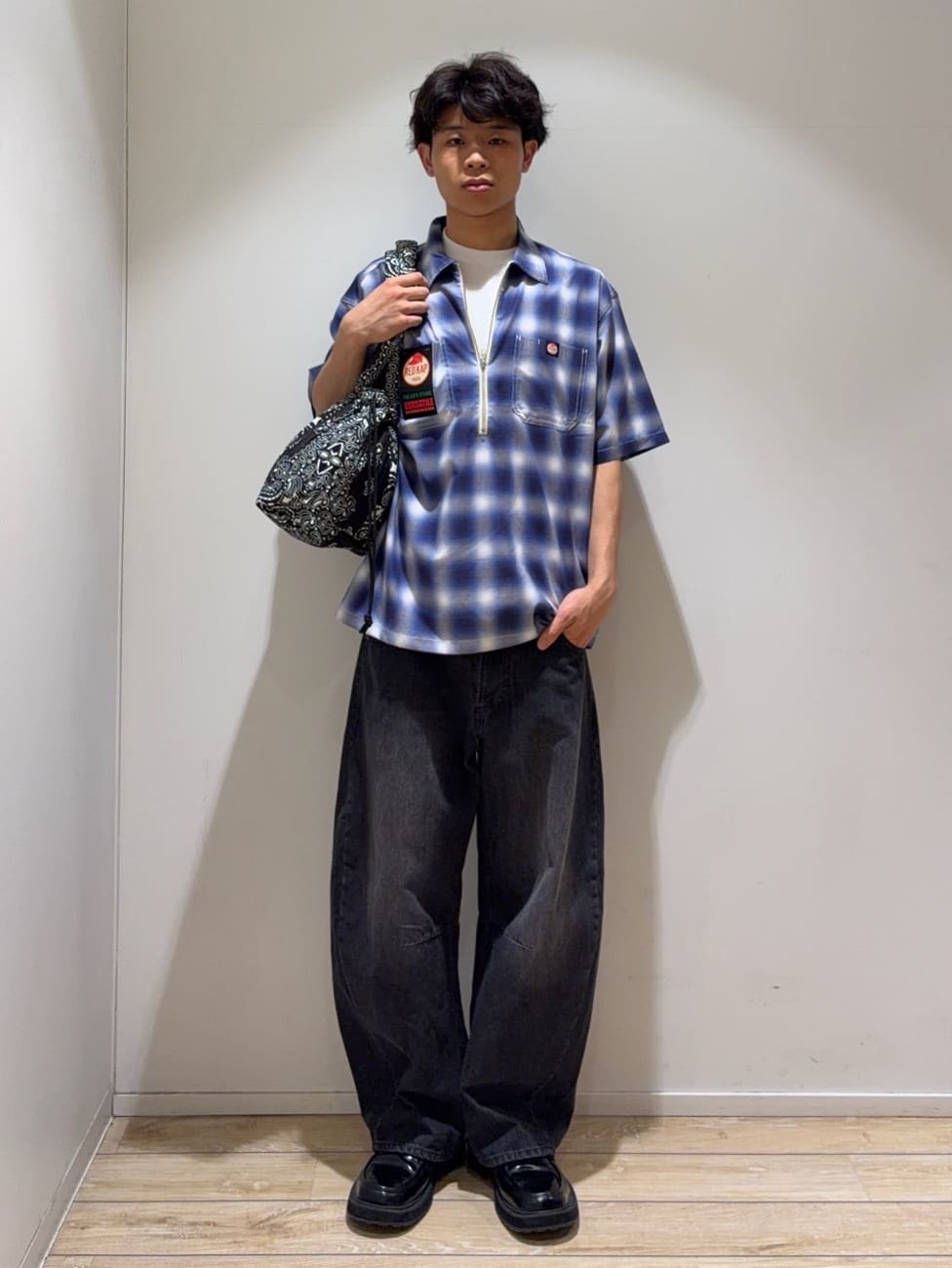 FREAK'S STORE | 別注 リラックスフィット ハーフジップ ワンポイント