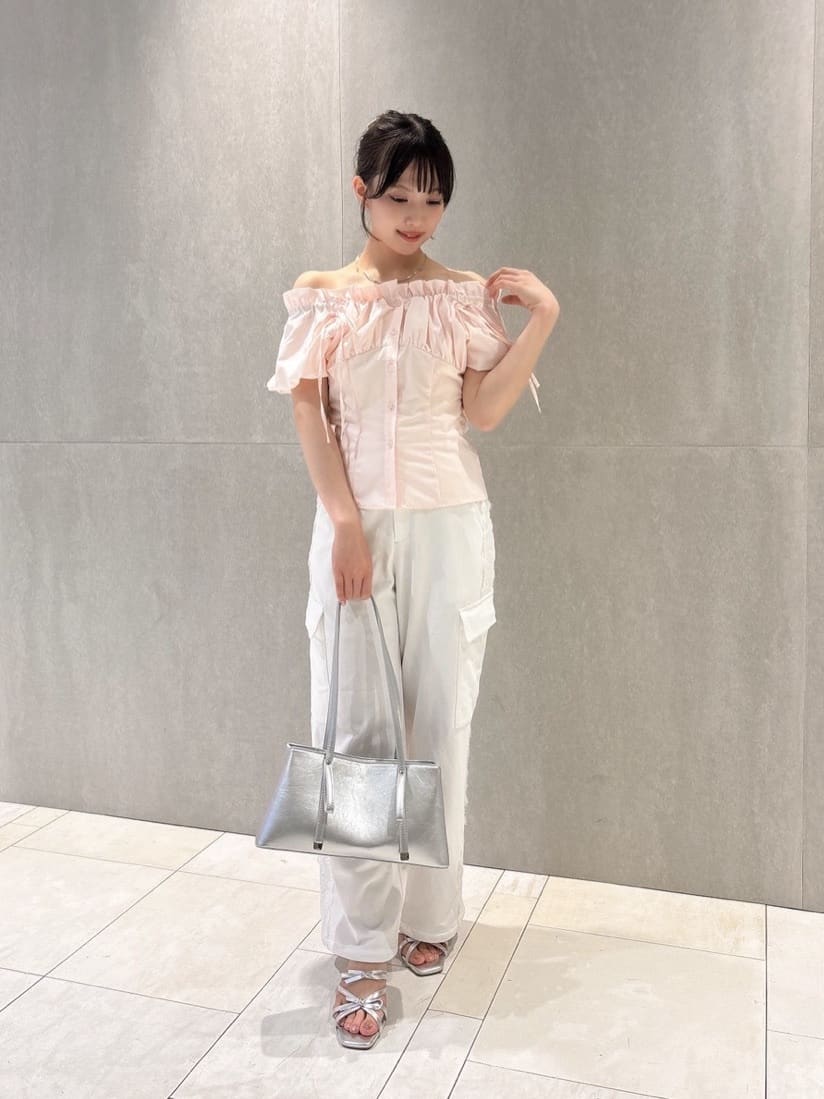 PROPORTION BODY DRESSINGのコラボオフショルリボンブラウスを使った 