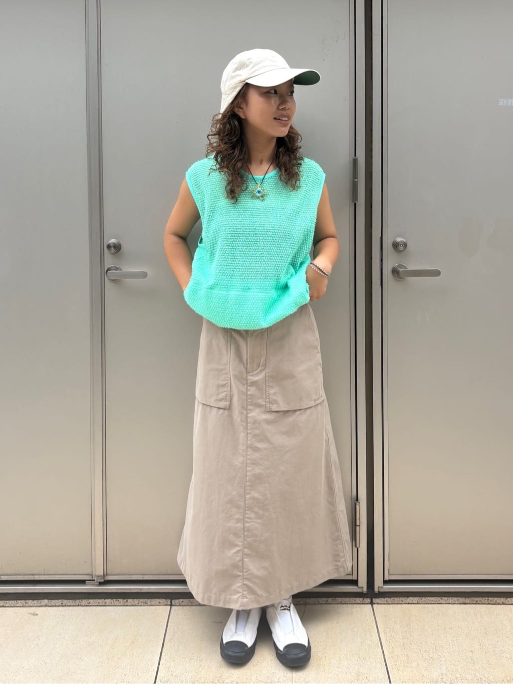 Snow PeakのAlpha Direct Vestを使ったコーディネートを紹介します。｜Rakuten Fashion(楽天ファッション／旧楽天ブランドアベニュー)7211126