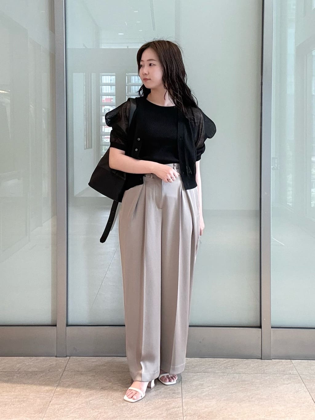 UNITED ARROWS - AEWEN MATOPH シアー カーディガン 8700026Y0011_m1_a035.jpg