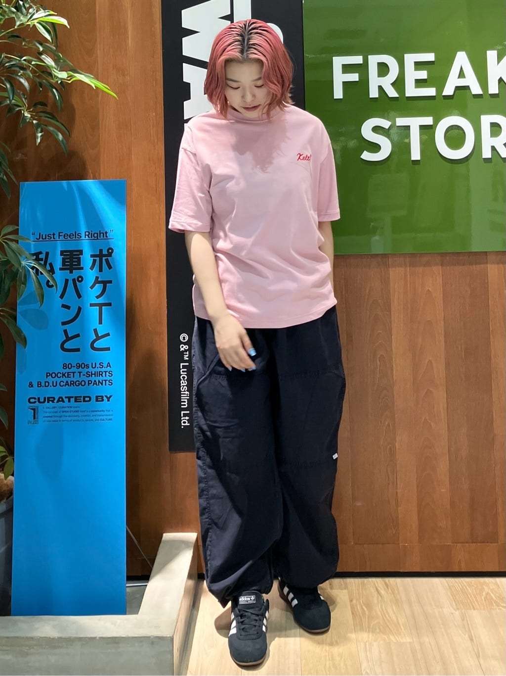 FREAK’S STOREのKELTY×FREAK'S STORE/ケルティ 別注 ビッグシルエット ロゴワンポイント ハート刺繍 クルーネックTシャツ 【限定展開】を使ったコーディネートを紹介します。｜Rakuten Fashion(楽天ファッション／旧楽天ブランドアベニュー)7214409