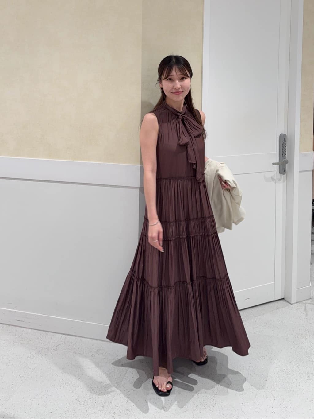 NATURAL BEAUTY BASIC | バックリボンティアードワンピース | Rakuten