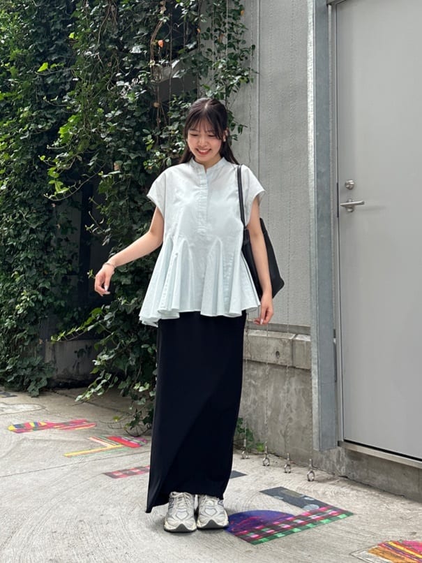 GALLARDAGALANTEのノースリフレアブラウスを使ったコーディネートを紹介します。｜Rakuten Fashion(楽天ファッション／旧楽天ブランドアベニュー)7220077