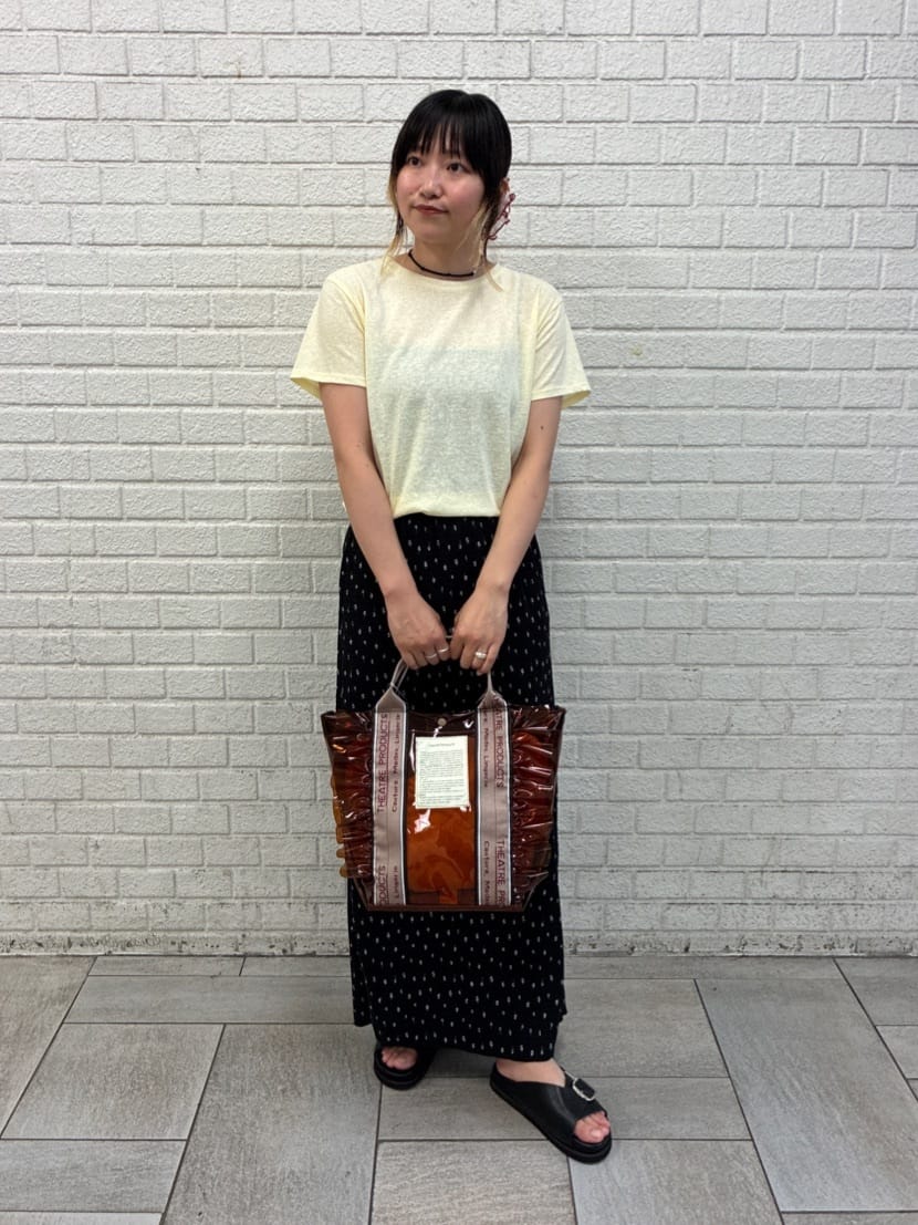 FREAK’S STOREのシアー Tシャツを使ったコーディネートを紹介します。｜Rakuten Fashion(楽天ファッション／旧楽天ブランドアベニュー)7221820