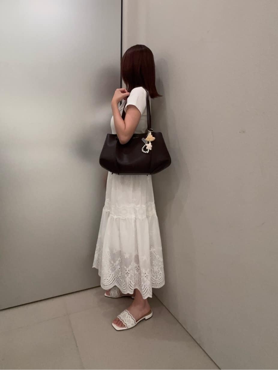 CHARLES & KEITH | レザー エンブロイダリー スライドサンダル
